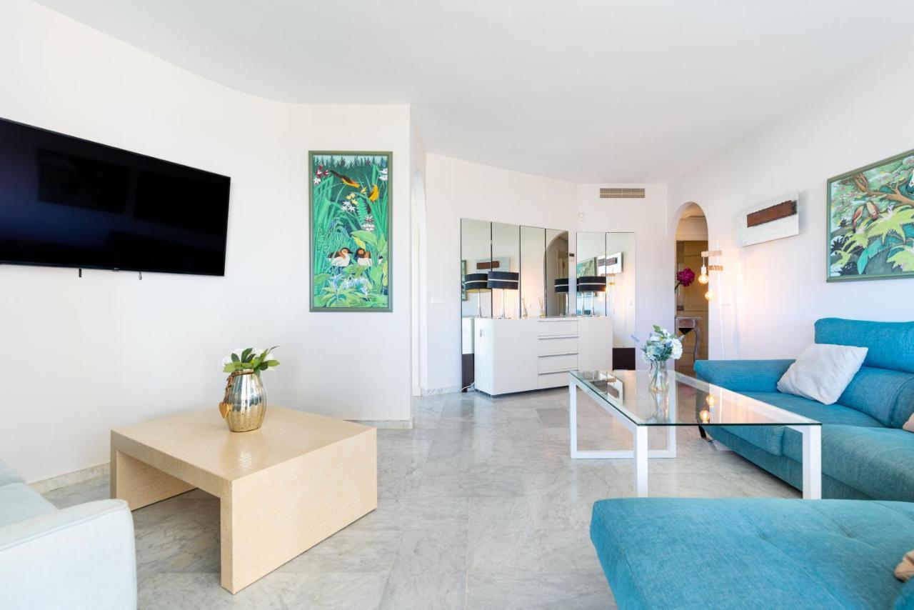 בנאלמדנה Wintowinrentals Luxury And Sea View Inside Puerto Marina מראה חיצוני תמונה