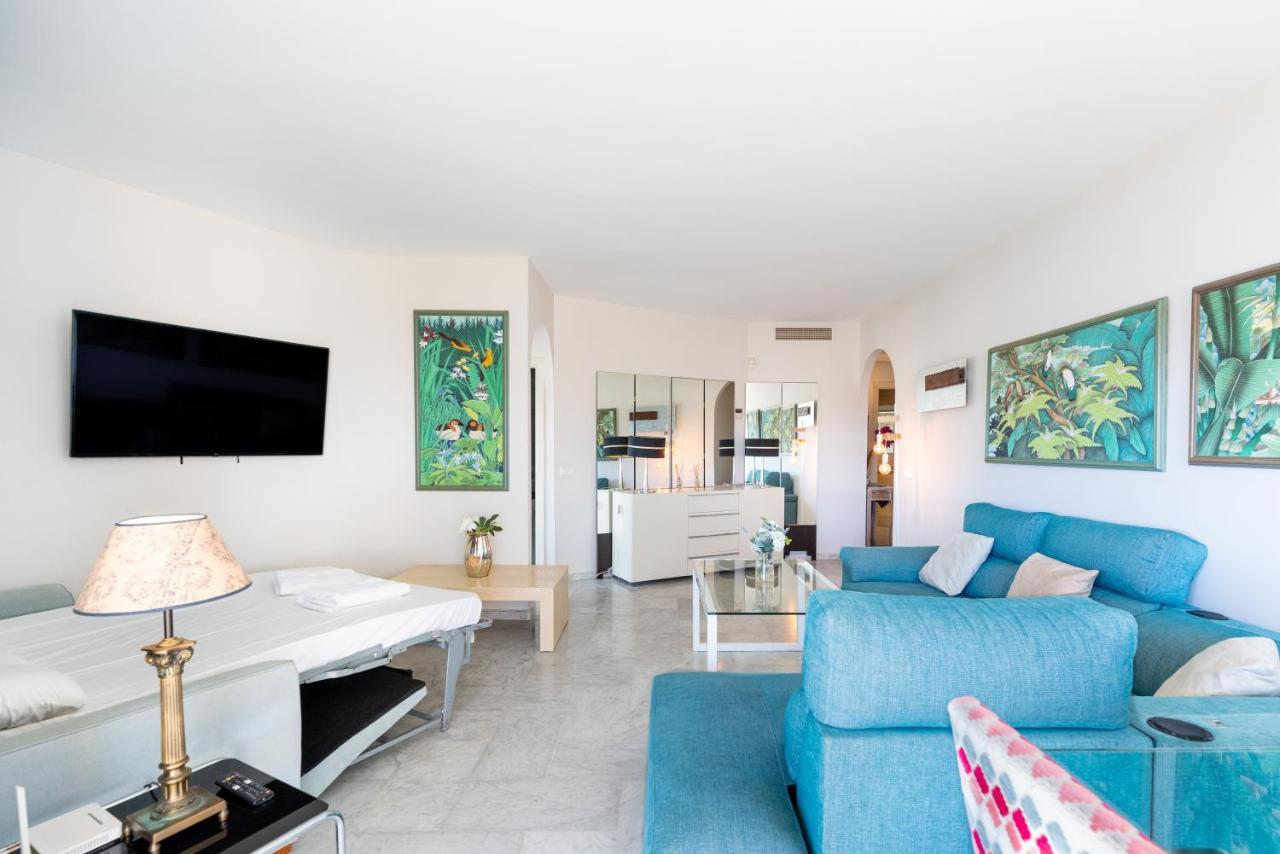 בנאלמדנה Wintowinrentals Luxury And Sea View Inside Puerto Marina מראה חיצוני תמונה
