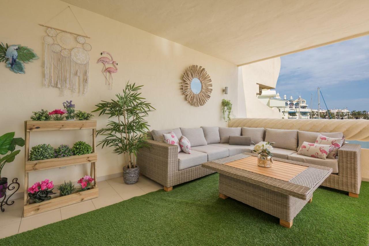 בנאלמדנה Wintowinrentals Luxury And Sea View Inside Puerto Marina מראה חיצוני תמונה