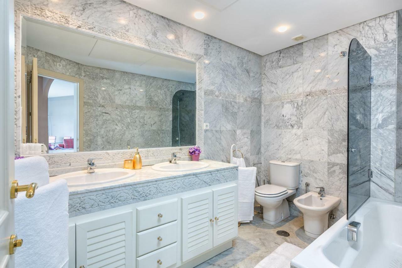 בנאלמדנה Wintowinrentals Luxury And Sea View Inside Puerto Marina מראה חיצוני תמונה
