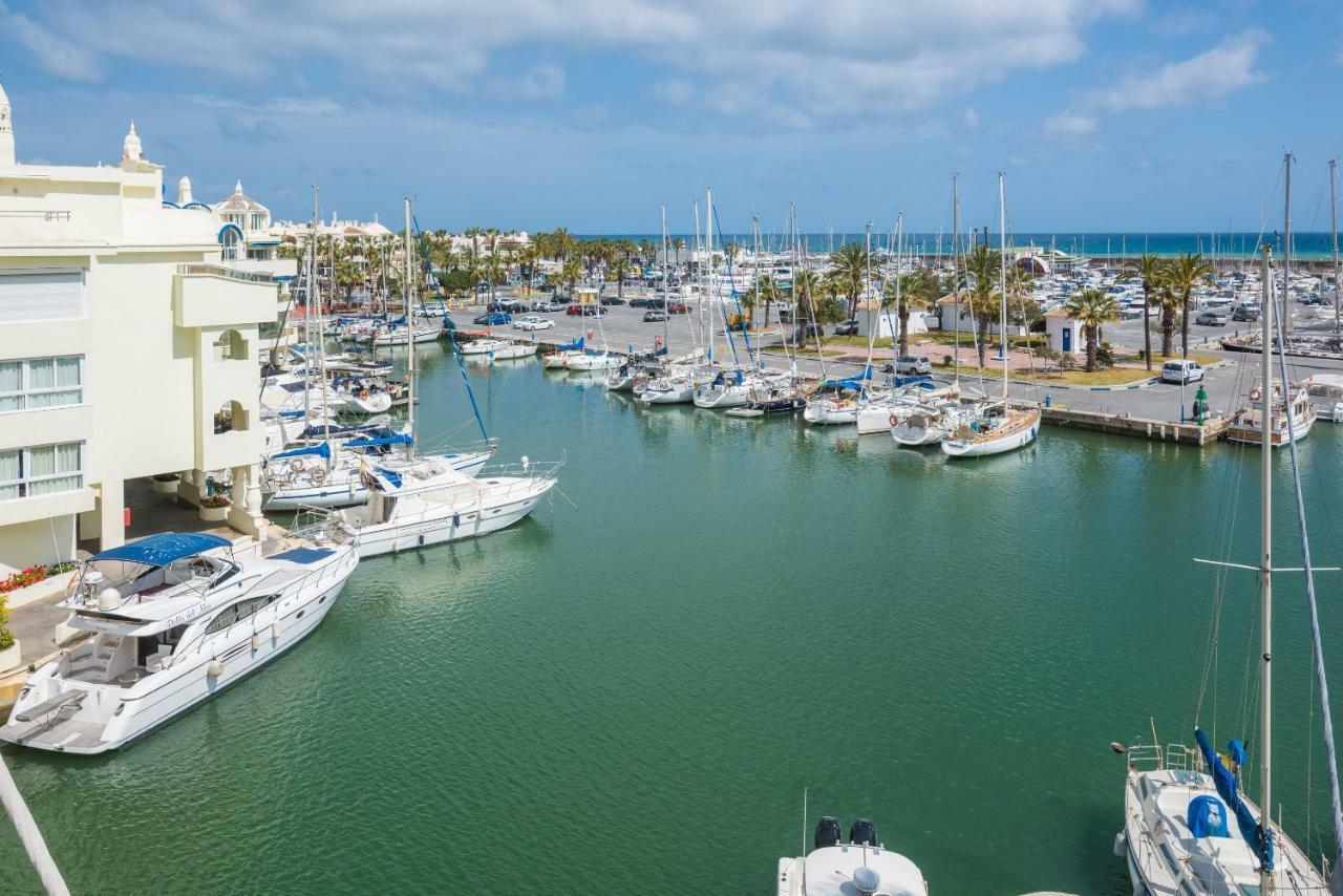 בנאלמדנה Wintowinrentals Luxury And Sea View Inside Puerto Marina מראה חיצוני תמונה
