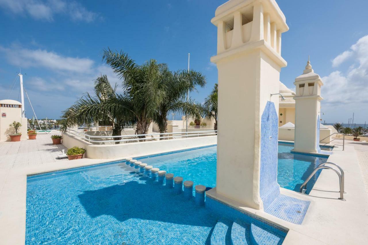 בנאלמדנה Wintowinrentals Luxury And Sea View Inside Puerto Marina מראה חיצוני תמונה