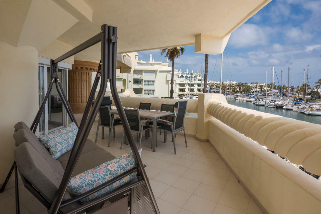 בנאלמדנה Wintowinrentals Luxury And Sea View Inside Puerto Marina מראה חיצוני תמונה
