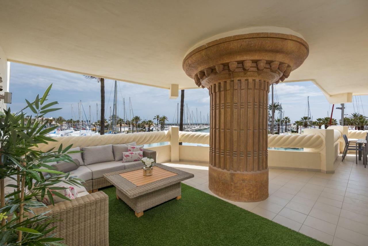 בנאלמדנה Wintowinrentals Luxury And Sea View Inside Puerto Marina מראה חיצוני תמונה
